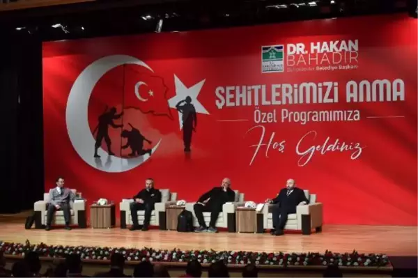 Son dakika haberleri... Bahçelievler'de 'Şehitleri Anma Özel Programı' düzenlendi