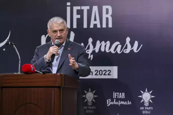 AK Parti Genel Başkanvekili Yıldırım, Surp Vartanants Vakfı'nın iftarına katıldı