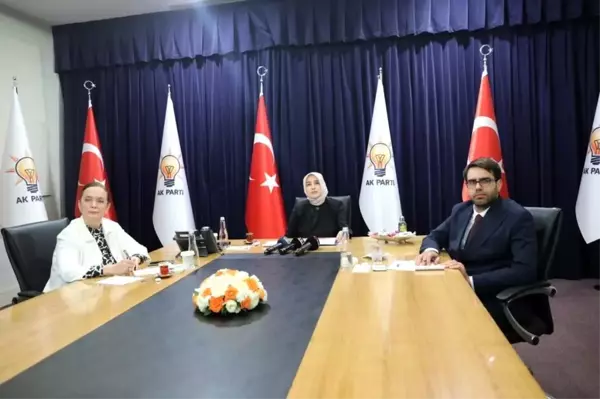 AK Parti'de siyasi partiler arası bayramlaşma video telekonferans yöntemiyle gerçekleşti