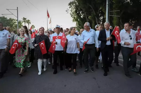 Son dakika haberleri | Antalya 15 Temmuz'da tek yürek olup, şehitlerini andı