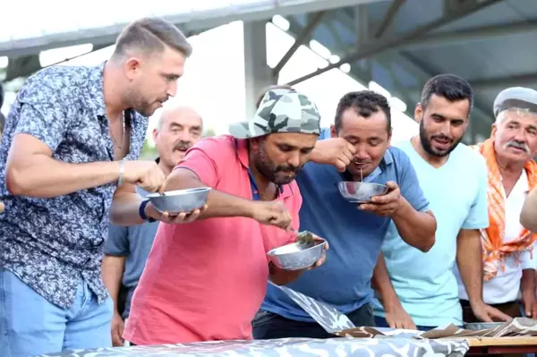 1,5 kilo balı 33 saniyede yedi, birinciliği kimseye kaptırmadı