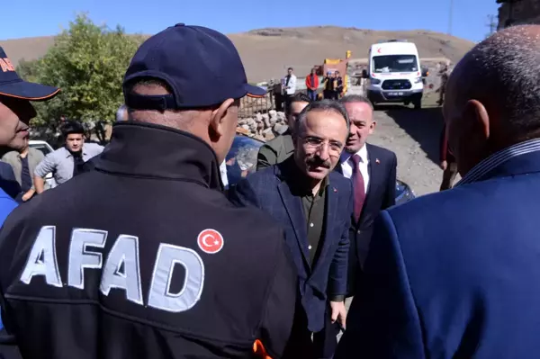 Ardahan haberleri! İçişleri Bakan Yardımcısı Çataklı, Göle'de depremden etkilenen köylerde inceleme yaptı