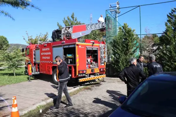 Sakarya Üniversitesi Kampüsünde İntihar Girişimi