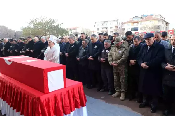 Kuzey Irak'ta şehit olan Piyade Sözleşmeli Er Salih Ay dualarla uğurlandı