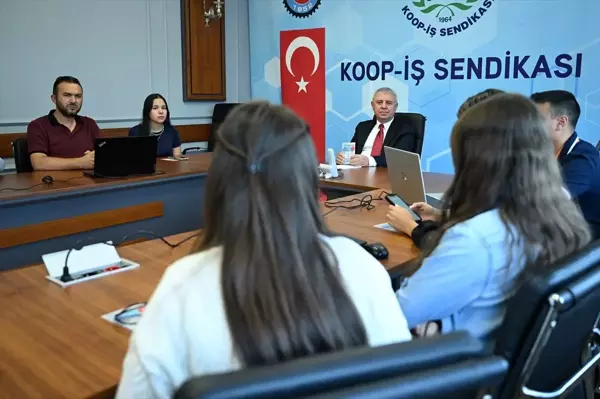 Koop-İş Sendikası'ndan Üyelerine Ücretsiz Dijital Eğitim Desteği