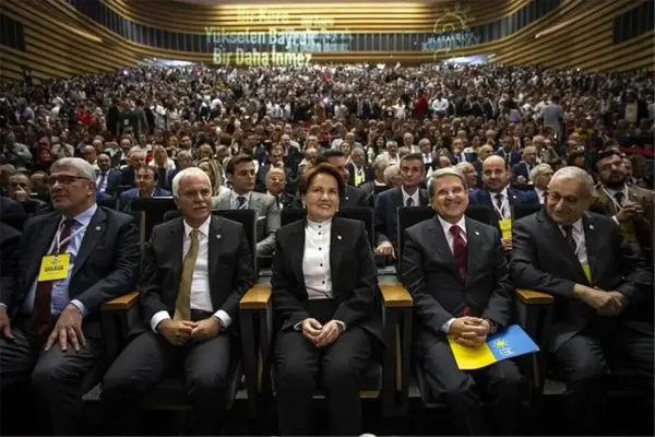 İYİ Parti'de yeni yönetim belli oldu! Akşener kurmay kadrosunu korudu