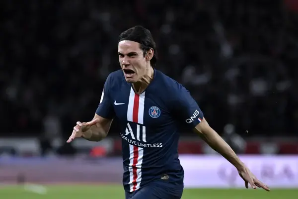 Inter, Fenerbahçe'nin de gündemindeki Edinson Cavani'yi kadrosuna katmak istiyor