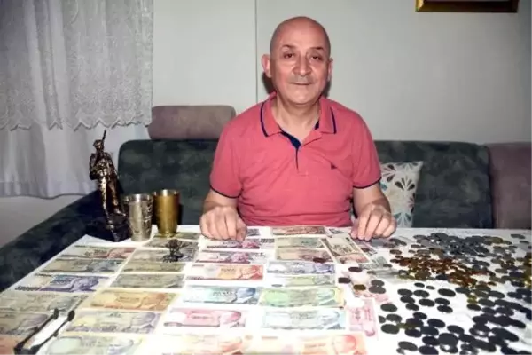 Emekli astsubay, 40 yılda 100 bin TL değerinde para koleksiyonu oluşturdu