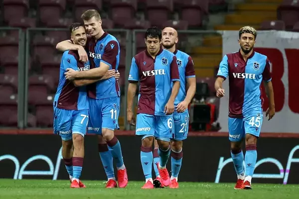 Trabzonspor Asbaşkanı Mehmet Yiğit Alp'ten TFF'ye çağrı: Başakşehir'le aynı gün aynı saatte oynamalıyız