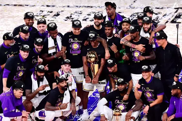 NBA'da Los Angeles Lakers şampiyon oldu, LeBron bir kez daha tarihe geçti