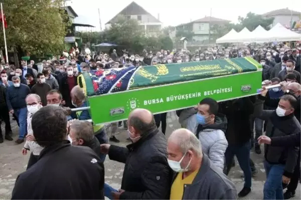 Depremde hayatını kaybeden Elif son yolculuğuna uğurlandı