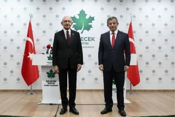 Kılıçdaroğlu'ndan Davutoğlu'na geçmiş olsun ziyareti