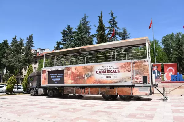 Çanakkale Savaşları Mobil Müzesi Bilecik'te ziyarete açıldı