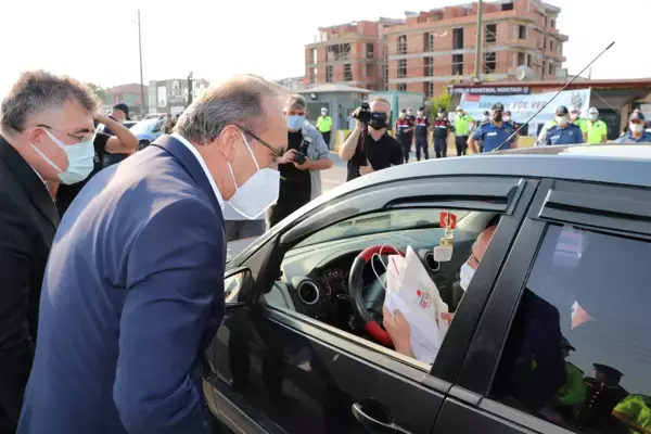 Kocaeli Valisi Yavuz, bayram öncesi trafik denetimine katıldı