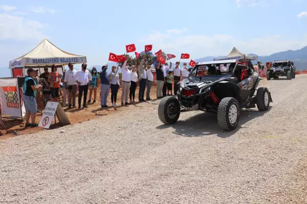 Petlas 2021 Türkiye Off-Road Şampiyonası'nın ikinci yarışında iki birinci çıktı