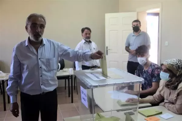 Elazığ'da referanduma gidilen köyden 'evet' çıktı