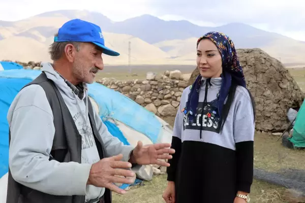 Doğubayazıtlı genç kız muhtarlık yaptığı köye hizmet için çabalıyor