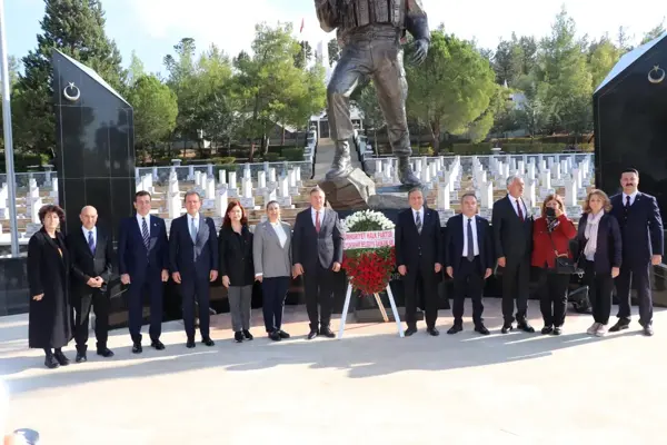 CHP heyeti KKTC'de temaslarda bulundu