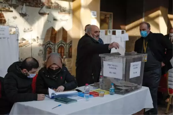 TAKSİCİLERİN GENEL KURULUNDA BAŞKANA 'İDAM İPİ' ATAN ADAY KONUŞTU