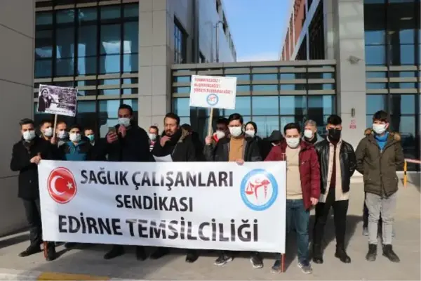 SAĞLIK ÇALIŞANLARINDAN, ŞİDDETE KARŞI 'SİYAH KURDELE' ÇAĞRISI