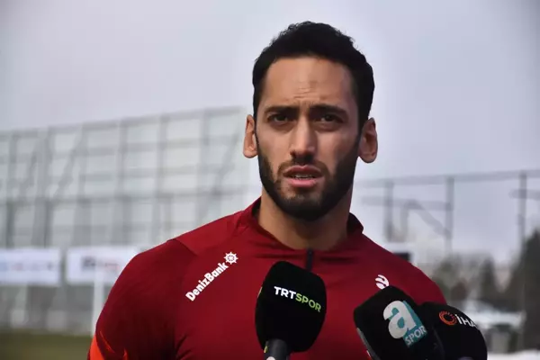 Hakan Çalhanoğlu'ndan milli maçı yorumu