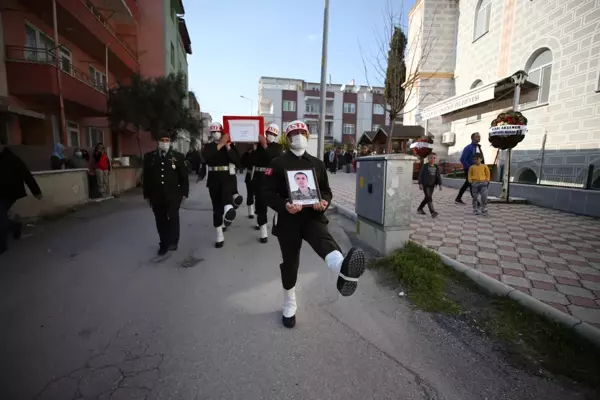 BALIKESİR - Şırnak'ta vefat eden askerin cenazesi Balıkesir'de defnedildi