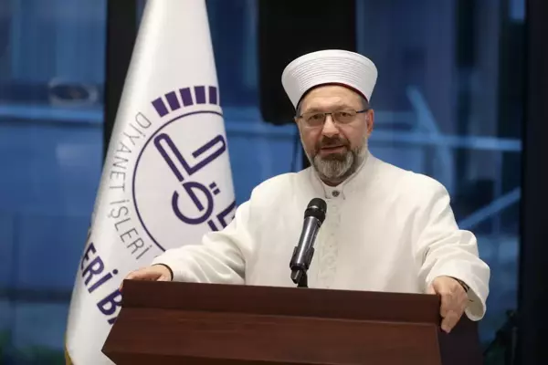 Diyanet İşleri Başkanı Erbaş, Strazburg'da STK temsilcileriyle bir araya geldi