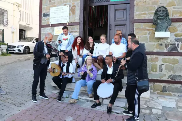 Kültür ve Turizm Bakanı Ersoy'un eşi Pervin Ersoy, Tekirdağ'da müzeleri gezdi