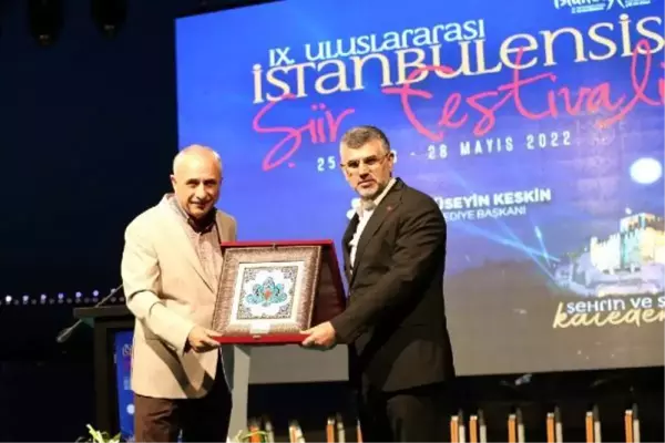 9'UNCU ULUSLARARASI İSTANBULENSİS ŞİİR FESTİVALİ BAŞLADI