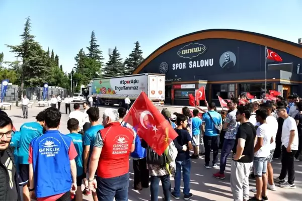 Cumhurbaşkanlığı Spor tırı Balıkesir'de