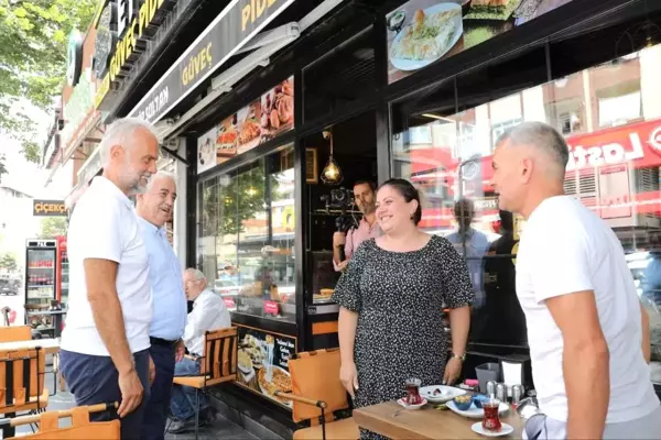 AK Parti'li vekillerden Çekmeköy'e çıkarma