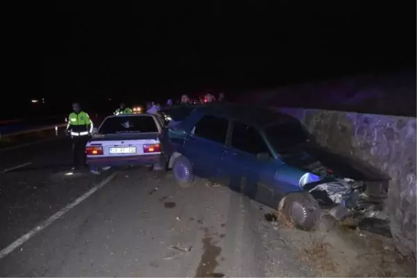 Kazayı görüp yardıma koştu, ikinci kazaya neden oldu: 7 yaralı