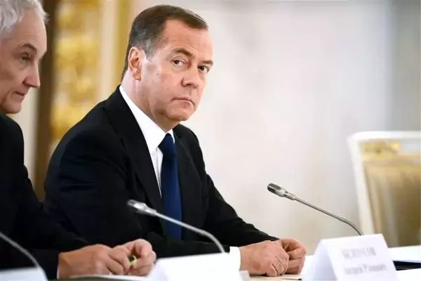 Rusya Güvenlik Konseyi Başkan Yardımcısı Medvedev: 