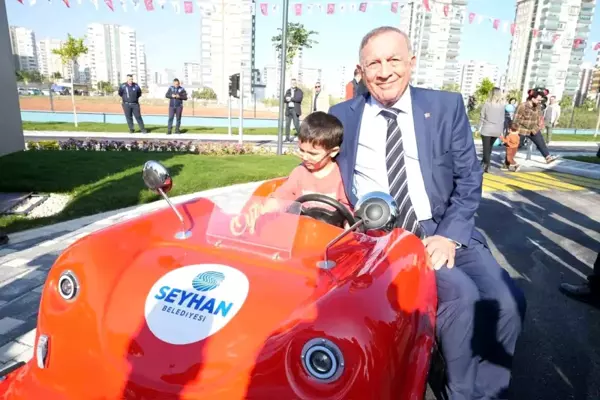 Adana'da Çocuk ve Trafik Eğitim Parkı Açıldı