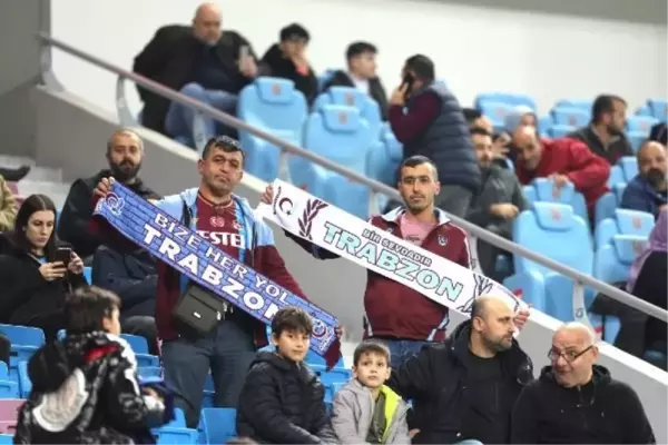 Denizli'den Trabzon'a 1250 kilometre yol kat eden kardeşlerin Trabzonspor sevgisi