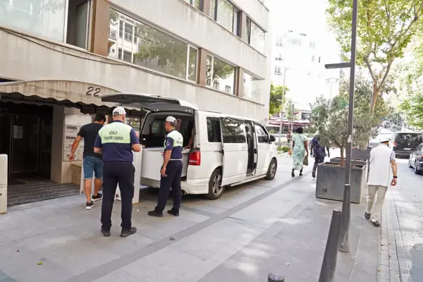 Şişli Belediyesi, Kaldırımlara Park Eden Araçlara Drone Destekli Denetim Yaptı