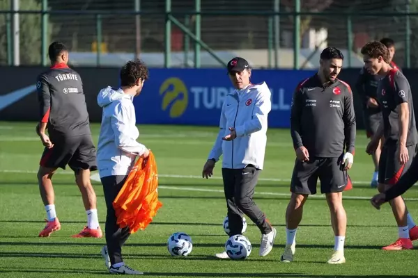 A Milli Futbol Takımı, Karadağ Maçı Hazırlıklarını Sürdürüyor