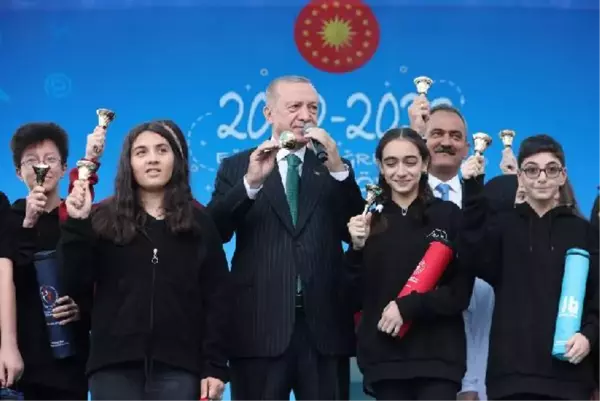 Cumhurbaşkanı Erdoğan, 