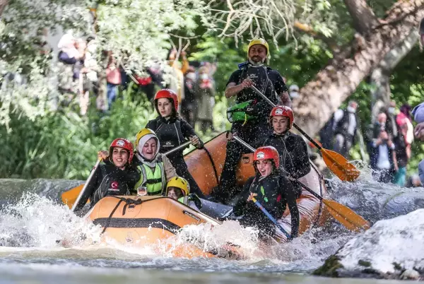 Marmara'nın rafting parkuru Orhaneli'de açıldı