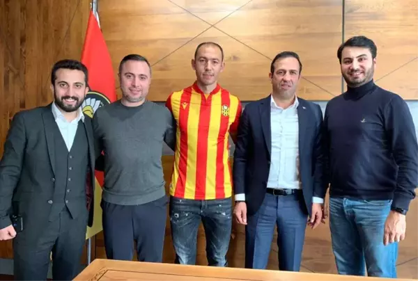 Umut Bulut yeni takımına imzayı attı! Transfer açıklandı