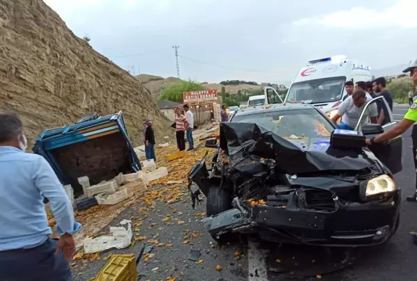 Malatya'da otomobil ile çapa motoru çarpıştı: 2 ağır yaralı