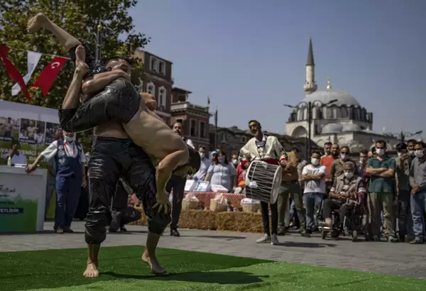 EMİNÖNÜ'NDE GÜREŞTİLER, SİLİVRİ'YE ÇAĞIRDILAR