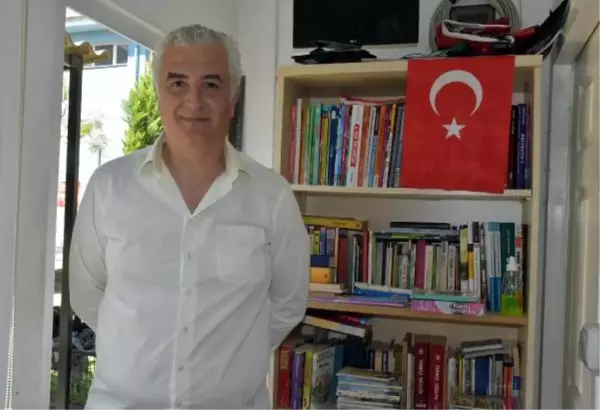 MUHTARDAN 'ALO KİTAP' İLE EĞİTİME TAM DESTEK