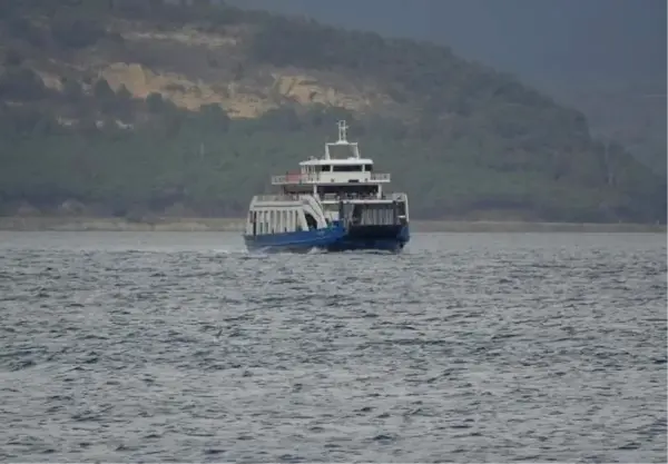 Bozcaada ve Gökçeada'ya yapılacak feribot seferleri iptal edildi