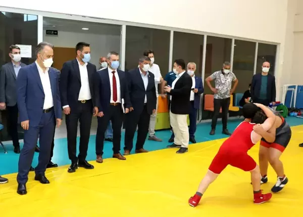 Belediyespor sporcu fabrikası gibi çalışıyor