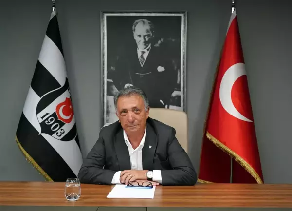 Ahmet Nur Çebi: 