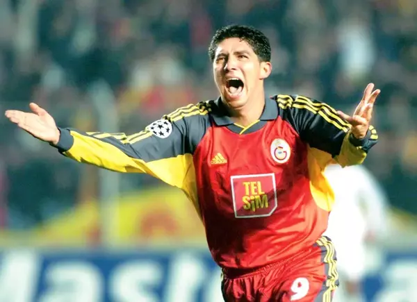 Mario Jardel, sosyal medya paylaşımında Emre Belözoğlu'nu yine sansürledi