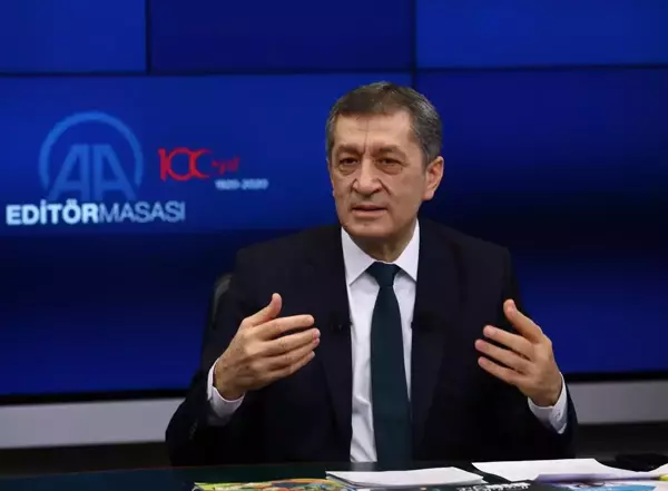 Bakan Selçuk: Hiçbir şekilde sınav yok dersek, önümüzdeki 5-6 senenin eğitim sistemini felç ederiz