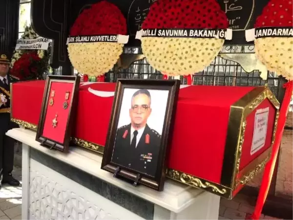 Emekli Orgeneral Hikmet Köksal son yolculuğuna uğurlandı