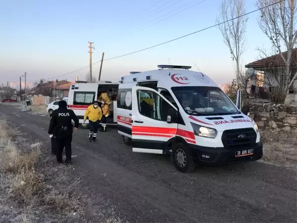 Dumandan zehirlendiklerini fark etti, ailesinin hayatını kurtardı